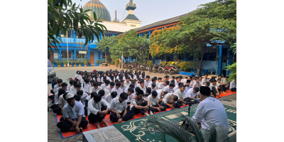 Kegiatan Tadarus Al Quran Setiap Hari Jumat